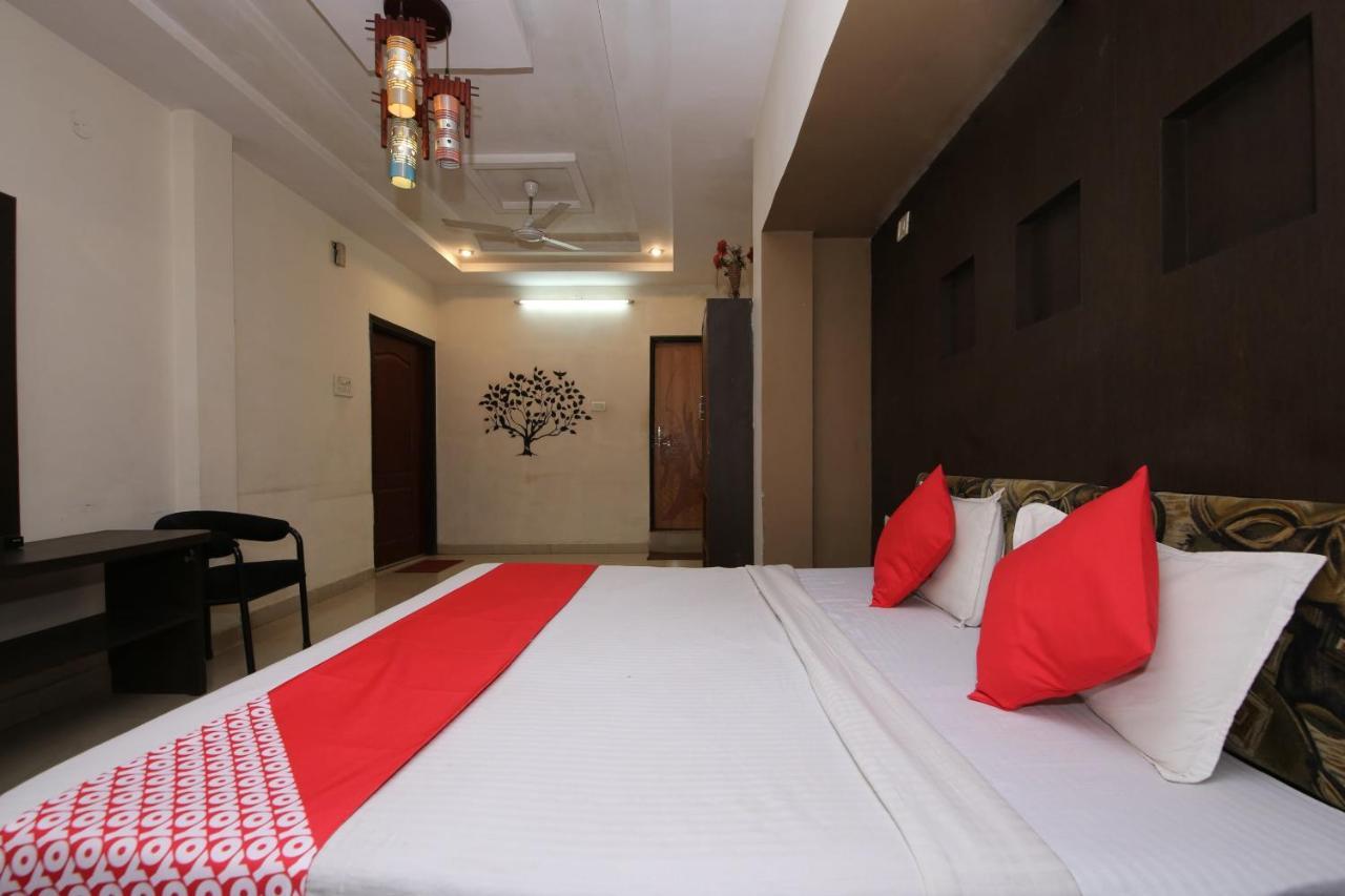 Oyo Hotel Shubhkamna Jabalpur Buitenkant foto