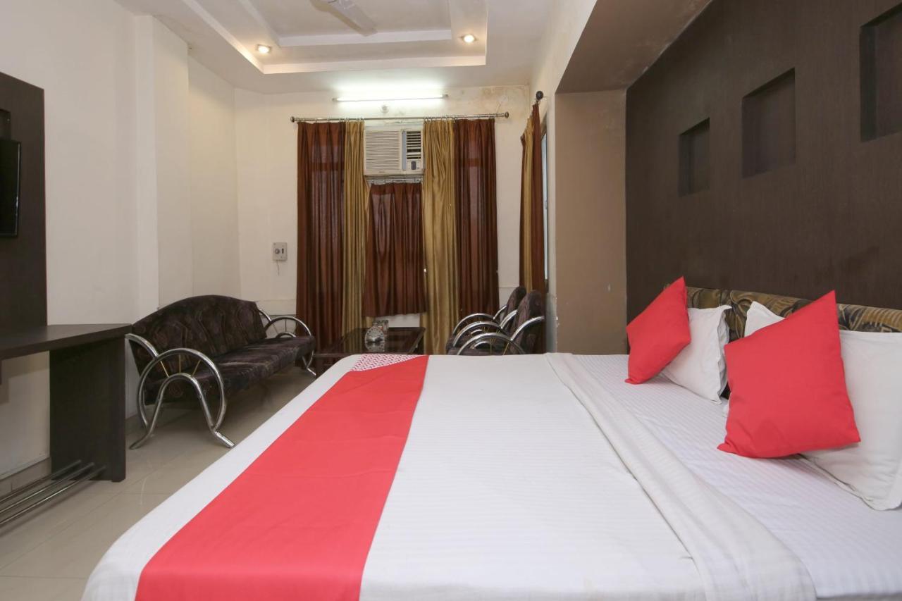 Oyo Hotel Shubhkamna Jabalpur Buitenkant foto