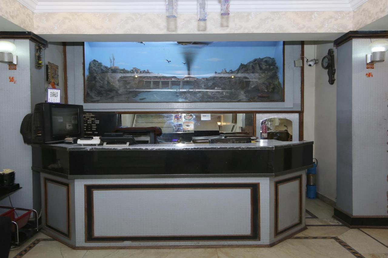 Oyo Hotel Shubhkamna Jabalpur Buitenkant foto