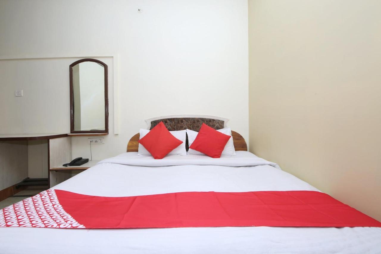 Oyo Hotel Shubhkamna Jabalpur Buitenkant foto