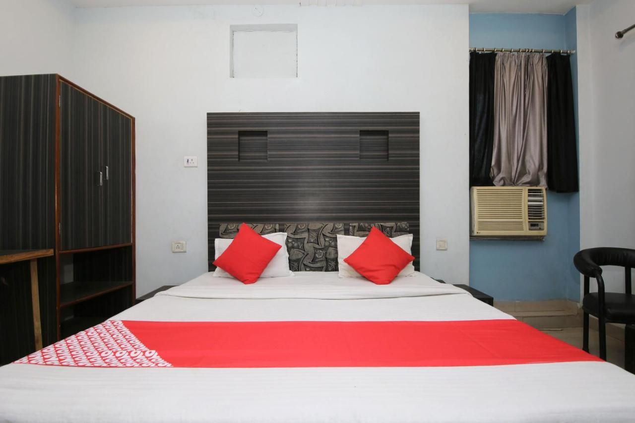 Oyo Hotel Shubhkamna Jabalpur Buitenkant foto